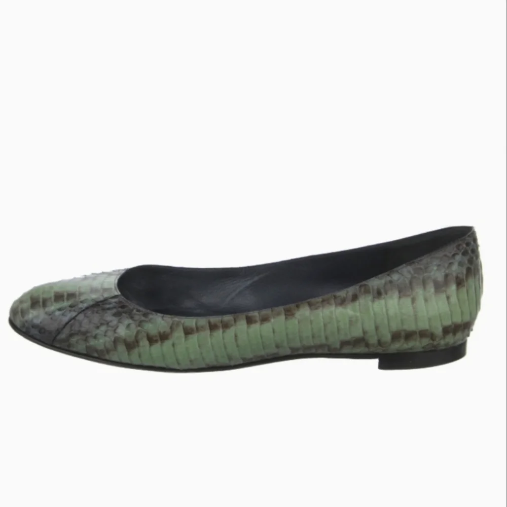 Manolo Blahnik Python Flats - Picture 2 of 12